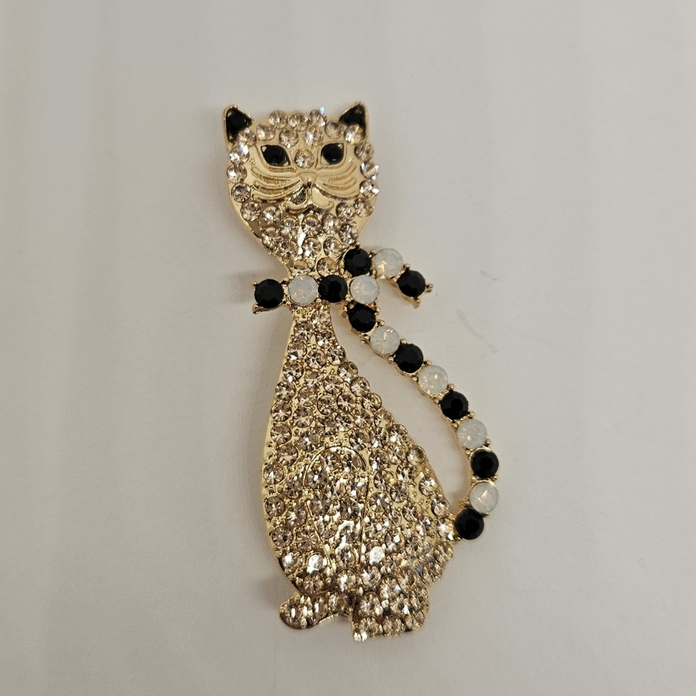 Kitty Cat Brooch Pin Rhinestones Crystals Gold Tone Bowtie